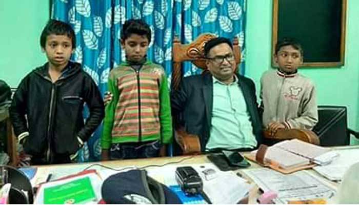 হারানো তিন শিশুকে ফিরে পেলেন বাবা-মা