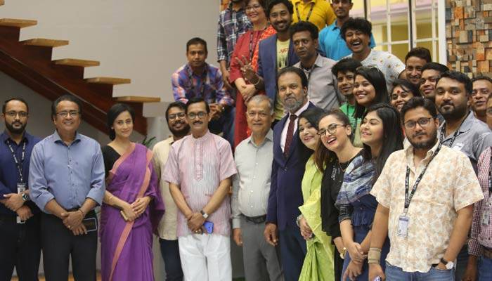 রবীন্দ্রনাথ ঠাকুরের গল্পে নতুন ধারাবাহিক