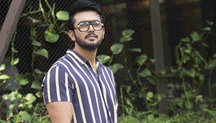 ১৭ মার্চের আগে বঙ্গবন্ধু ছবি নিয়ে কিছু বলা যাবে না: শুভ