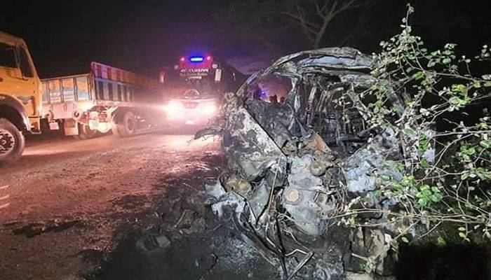 ব্রাহ্মণবাড়িয়ায় বাস-মাইক্রো সংঘর্ষে নিহত ৬