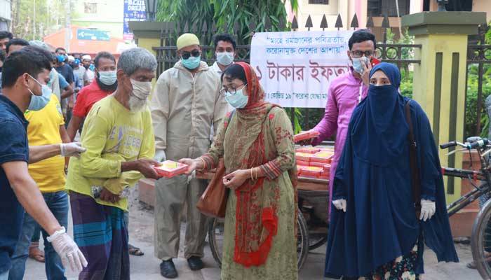 মাগুরায় এক টাকার ইফতার