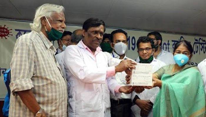 গণস্বাস্থ্যের করোনা টেস্টিং কিট হস্তান্তর