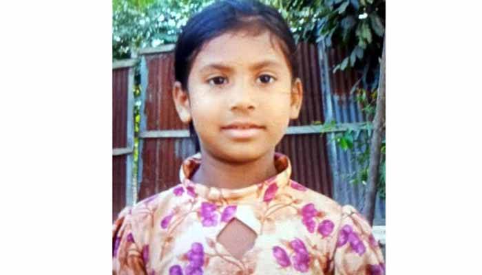 পুকুরে ভেসে ওঠে শ্রাবন্তীর মরদেহ