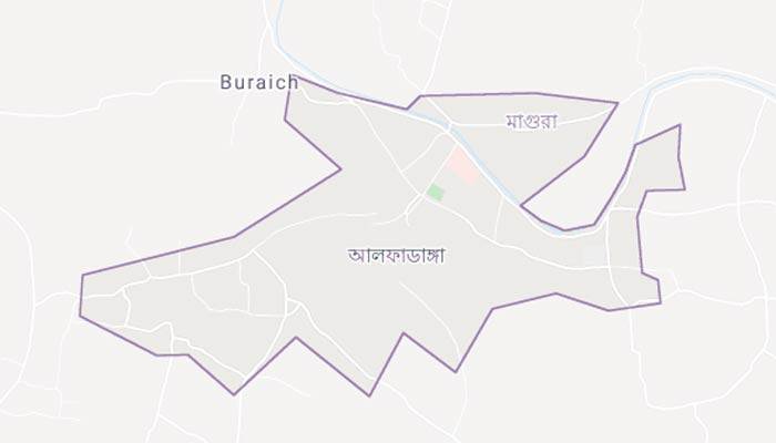 আলফাডাঙ্গায় দুই গ্রামবাসীর সংঘর্ষে আহত ১৫