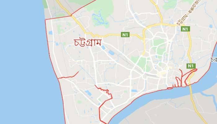 চট্টগ্রামে চাঁদা না পেয়ে পেট্রোলবোমা হামলা