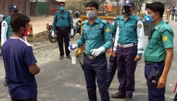 আজ থেকে রাজধানীতে কঠোর থাকবে পুলিশ