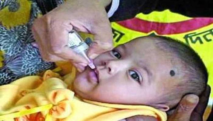 টিকা বন্ধে দুশ্চিন্তায় শিশুর অভিভাবকরা
