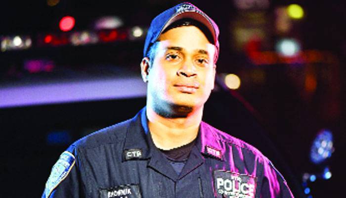 `কফিন রাখার জায়গাও কমে আসছে`