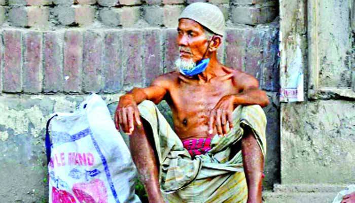 গৃহহীনরা ঘরে থাকবে কী করে