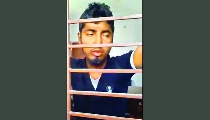 মানুষের পাশে দাঁড়াতে গিয়ে চেয়ারম্যানের রোষানলে