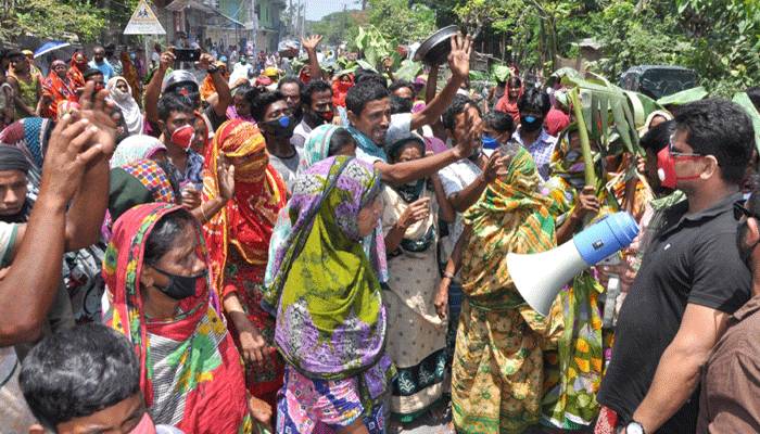 বরিশালে ত্রাণের দাবিতে আবারও বিক্ষোভ