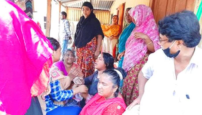 পাবনায় গ্যাস সিলিন্ডার বিস্ফোরণ: চিকিৎসাধীন বাবা-ছেলের মৃত্যু