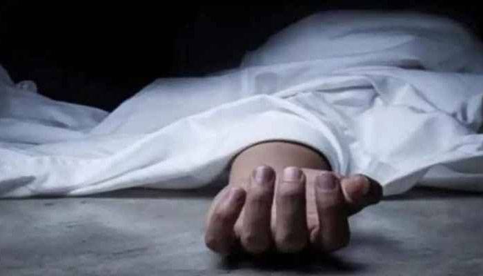 মুলাদীতে বিলে যুবকের গলাকাটা লাশ