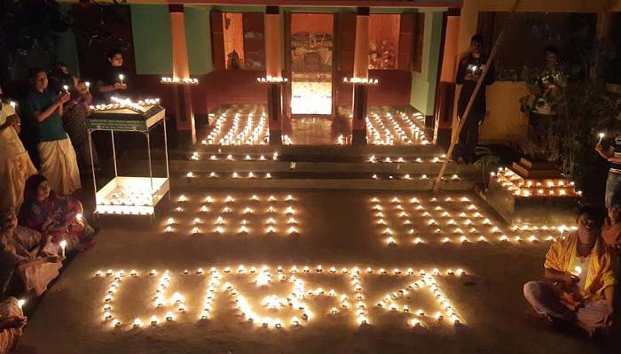 চিকিৎসকদের মঙ্গল কামনায় সহস্র প্রদীপ প্রজ্জ্বলন
