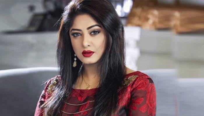 ‘ধৈর্য্য ধরুন, পৃথিবী আবার  হাসবে’