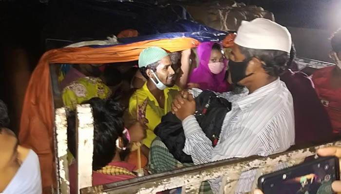 পিকআপের ত্রিপল খুলে মিললো যাত্রী, চালক-মালিক কারাগারে