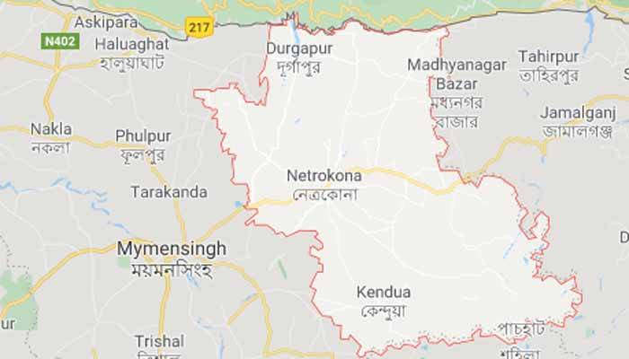 ঘরে না থাকায় ৯ শিক্ষার্থীকে অর্থদণ্ডের পরিবর্তে বইপড়া