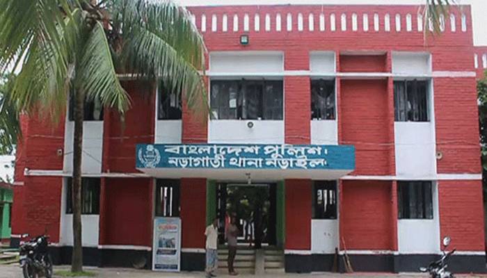 বাড়ি লকডাউনের ভয় দেখিয়ে চাঁদাবাজি!