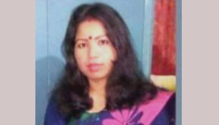 ঝড়ে গাছের ডাল ভেঙে প্রাণ গেল স্বাস্থ্যকর্মীর