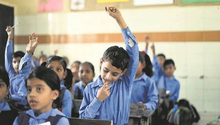 করোনা: অষ্টম শ্রেণি পর্যন্ত সবাই পাস