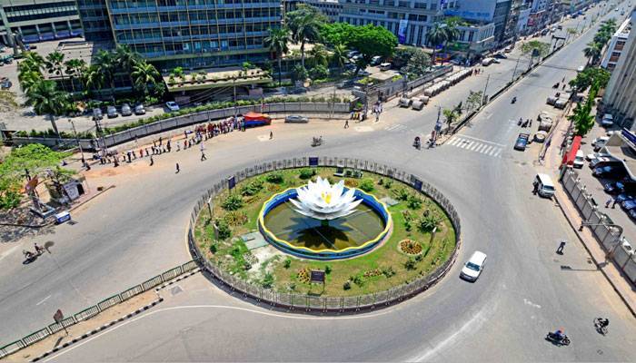 বাংলাদেশে আটকা ৩০০ পাকিস্তানি শিক্ষার্থী