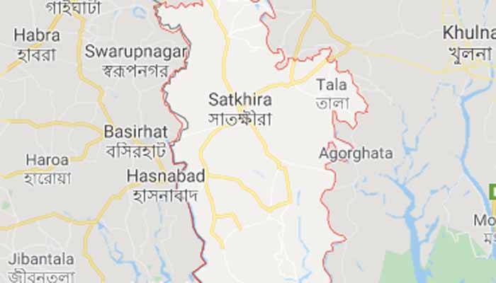 সাতক্ষীরায় সড়ক দুর্ঘটনায় শ্রমিক নিহত