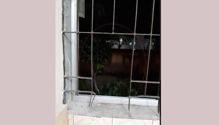 যশোরে জানালা ভেঙে পালাল আইসোলেশনে থাকা কারাবন্দি