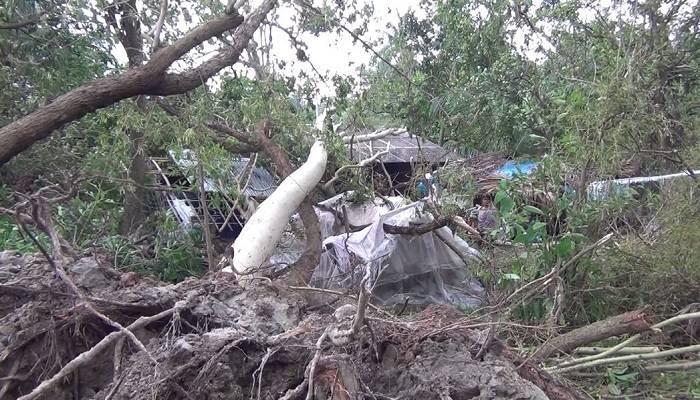 সাতক্ষীরায় সাড়ে ২২ হাজার বাড়ি সম্পূর্ণ বিধ্বস্ত, মৎস্য-কৃষিতে ব্যাপক ক্ষতি