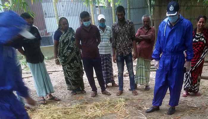 চাটমোহরে পরিত্যক্ত বাড়ি থেকে তরুণের মরদেহ উদ্ধার