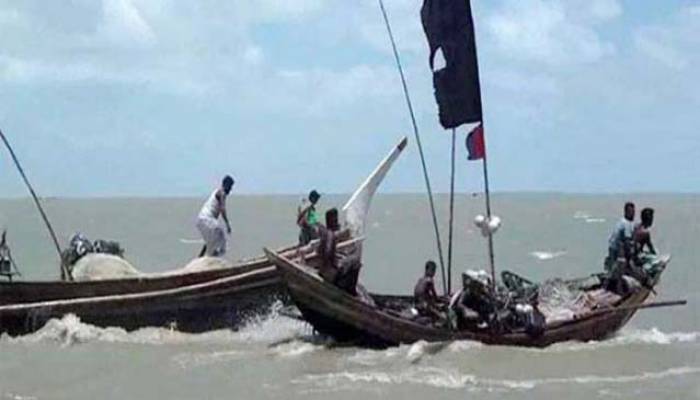 সমুদ্রে ৬৫ দিন মাছ ধরা নিষিদ্ধ