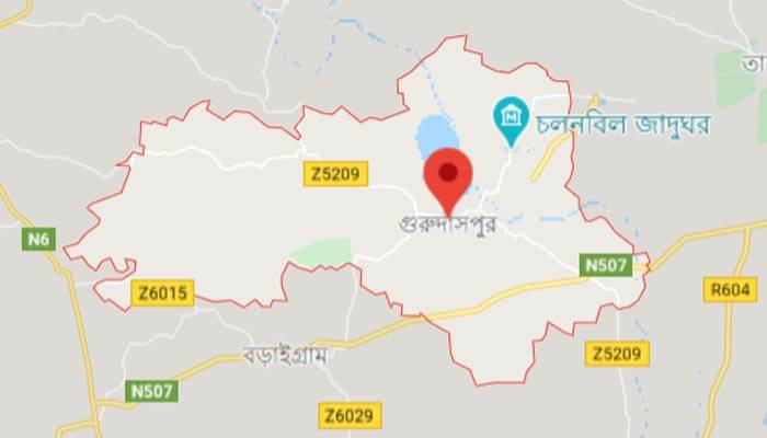 গুরুদাসপুরে দুই ট্রাকের সংঘর্ষে হেলপার নিহত