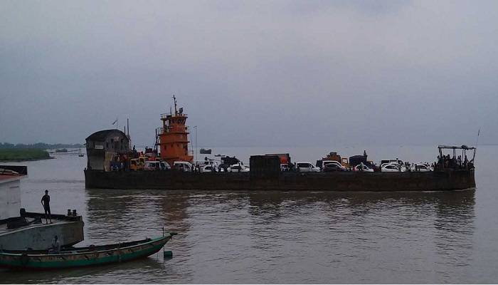 শিমুলিয়া-কাঁঠালবাড়ি নৌপথে ফের ফেরি চলাচল আবার শুরু