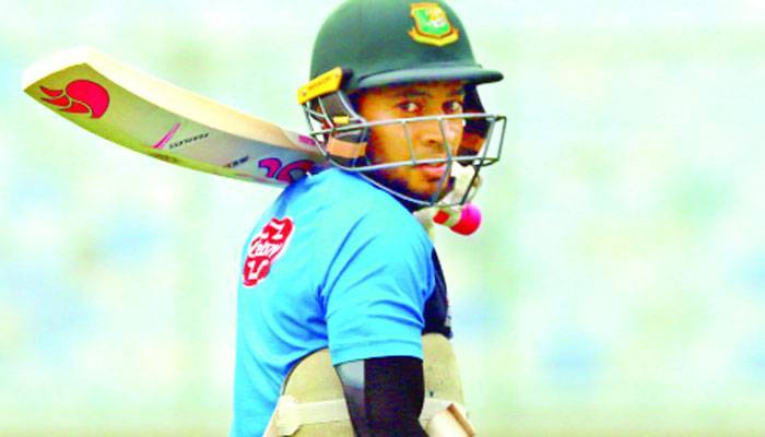 সেদিন হাথুরুর বিপক্ষে খেলেছিলেন মুশফিক