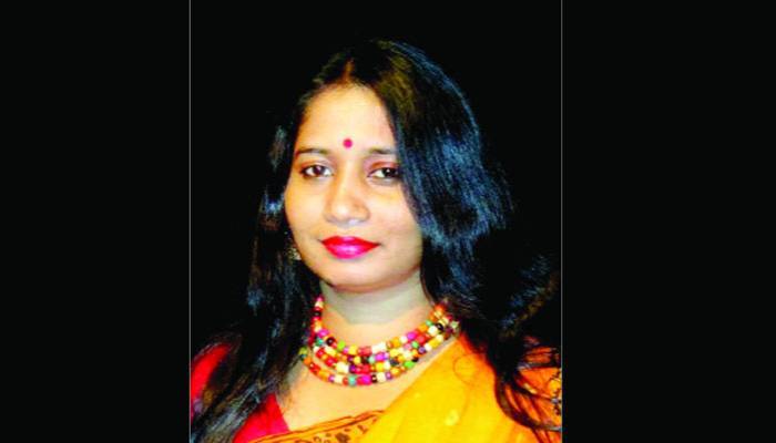 জমি বিক্রির টাকায় অসহায়দের পাশে