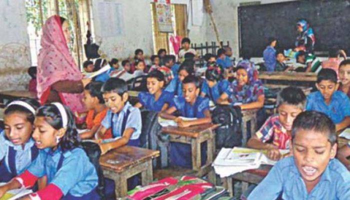 ছয় মাস উপবৃত্তি পায় না প্রাথমিক শিক্ষার্থীরা