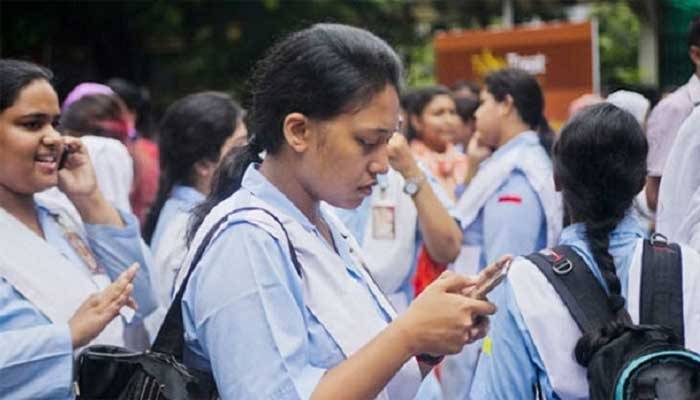 এসএসসির ফল পেতে ১৩ লাখ পরীক্ষার্থী নিবন্ধিত