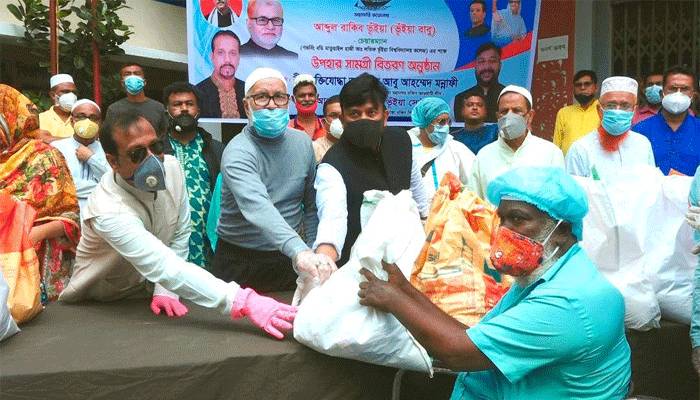 করোনায় কর্মহীন মানুষের পাশে