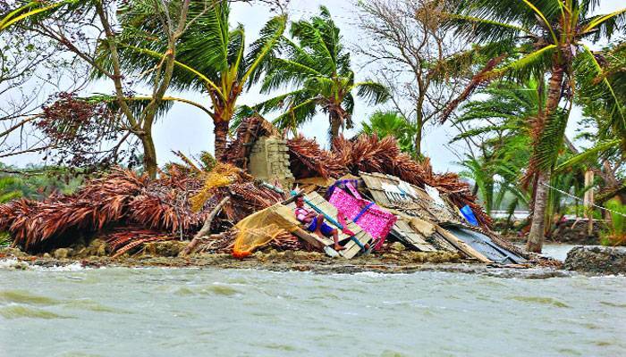 `আমাগির খাওয়ার থালও রাখি যায়নি`