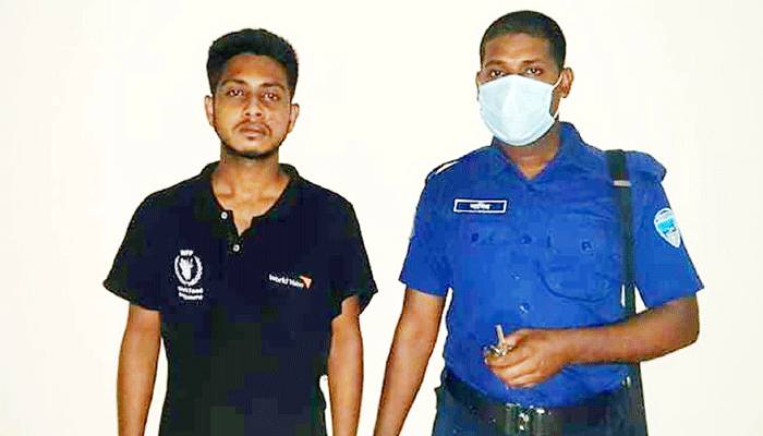 চান্দিনায় যাত্রীবেশী মোটরসাইকেল ছিনতাইকারী আটক