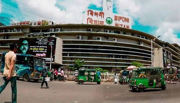 করোনায় চট্টগ্রামেও খুলছে না অধিকাংশ মার্কেট