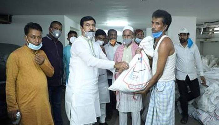 দরিদ্রদের পাশে কেন্দ্রীয় মৎস্যজীবী লীগ