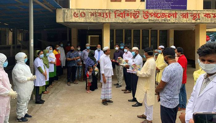 কমলনগরে সুস্থ হয়ে বাড়ি ফিরলেন প্রথম ৩ করোনা রোগী