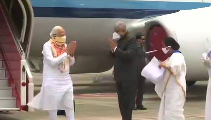 পশ্চিমবঙ্গ পরিদর্শনে মোদি,  ১ হাজার কোটি টাকা সহায়তার প্রতিশ্রুতি
