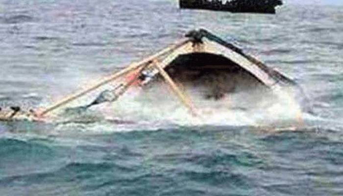 কুড়িগ্রামে ধরলায় নৌকাডুবি, নারীসহ ৪ জন নিখোঁজ