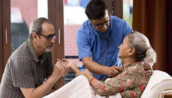 লকডাউনে বয়স্কদের যত্ন নেবেন যেভাবে