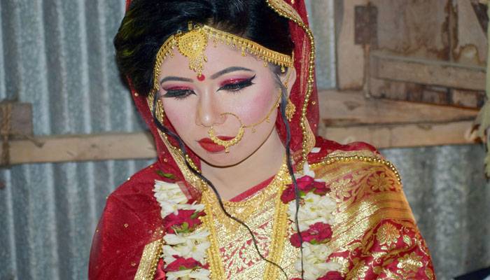 খোকসার কলেজছাত্রী হত্যার ঘটনায় স্বামীর স্বীকারোক্তি