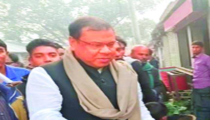 `ত্রাণ আত্মসাৎকারী` সেই চেয়ারম্যানের বিরুদ্ধে ব্যবস্থা নিতে লিগ্যাল নোটিশ