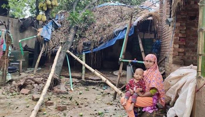 ঘুরে দাঁড়ানোর স্বপ্ন দেখছেন সাঁওতালরা