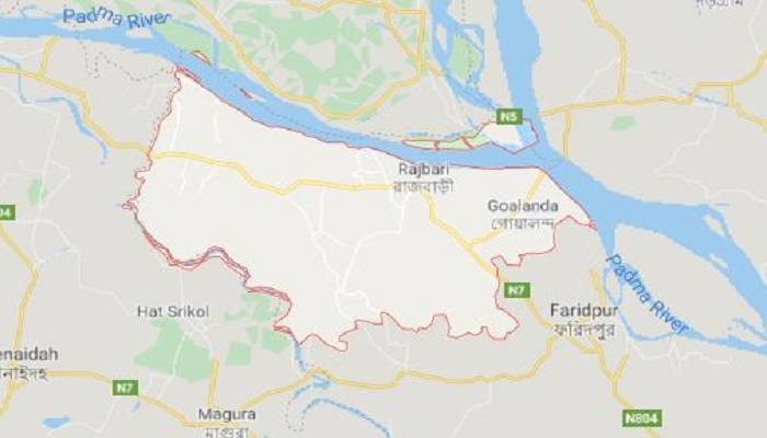 রাজবাড়ীতে ট্রাক-প্রাইভেটকার সংঘর্ষে শিশুসহ নিহত ৪