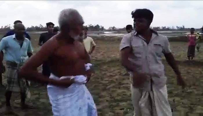 প্রবীণ আ.লীগ নেতাকে যুবলীগ নেতার মারধরের ভিডিও ভাইরাল